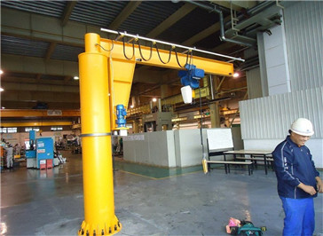 廣東起重機廠家，為您的應(yīng)用找到合適的懸臂起重機