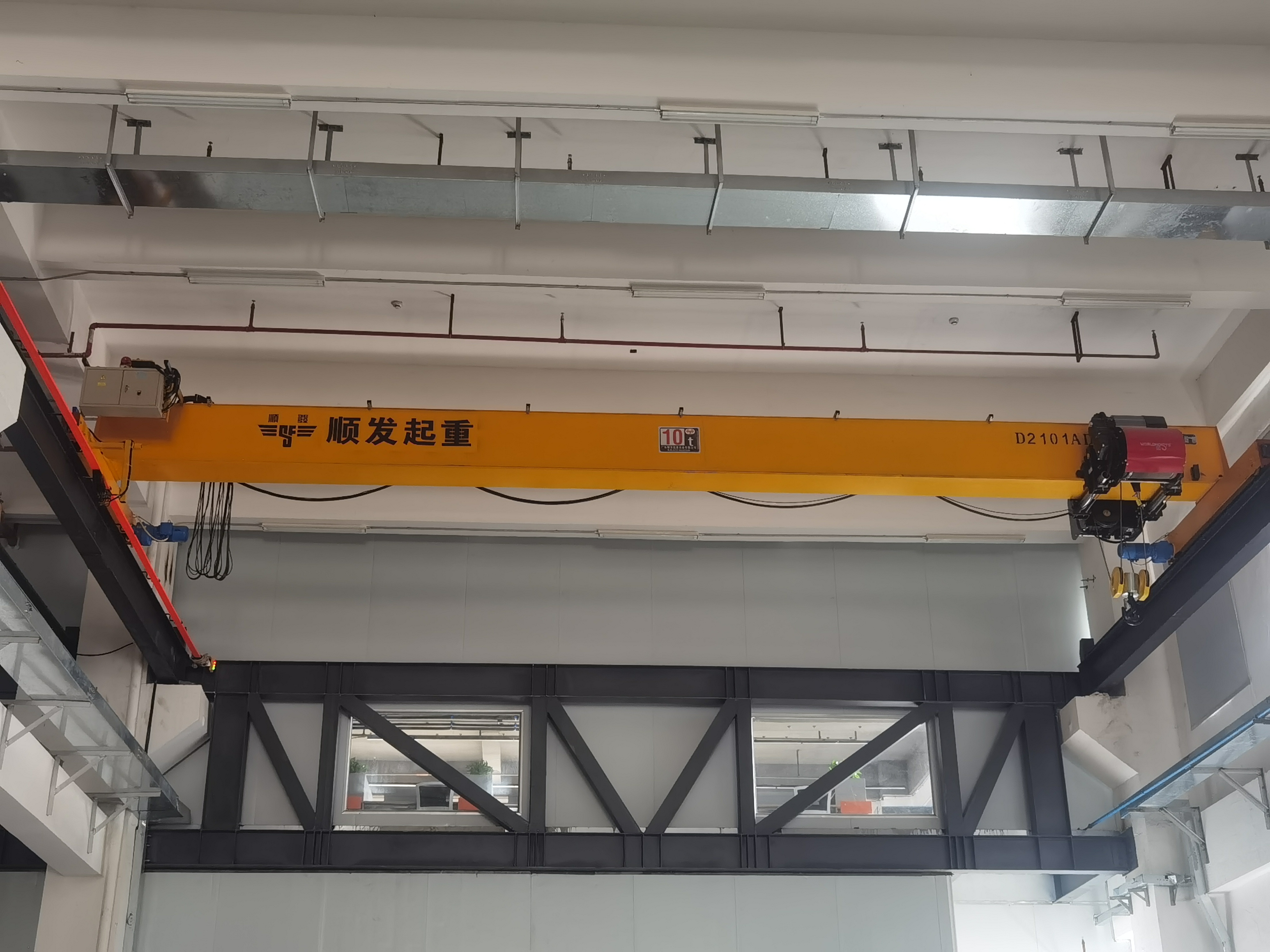 新型歐式起重機：重塑行業(yè)標(biāo)準(zhǔn)